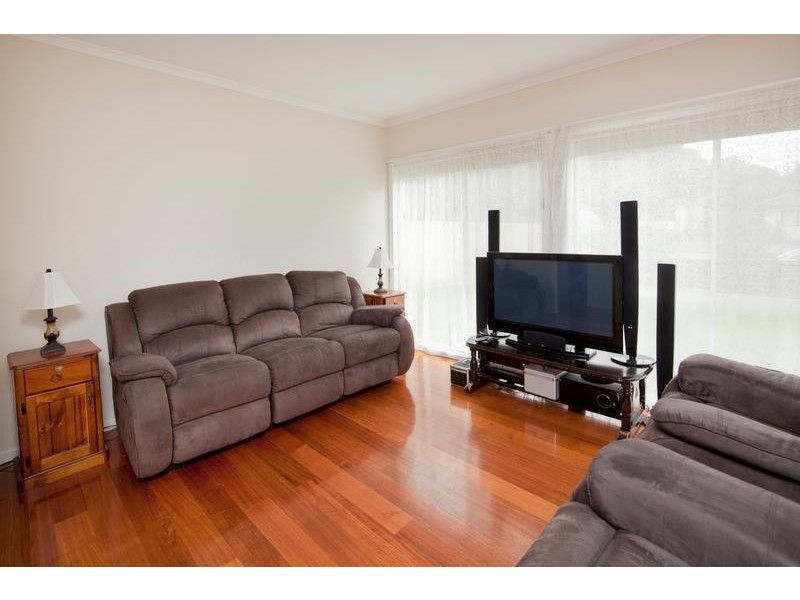 8 Rosemont Court, Dandenong North VIC 3175