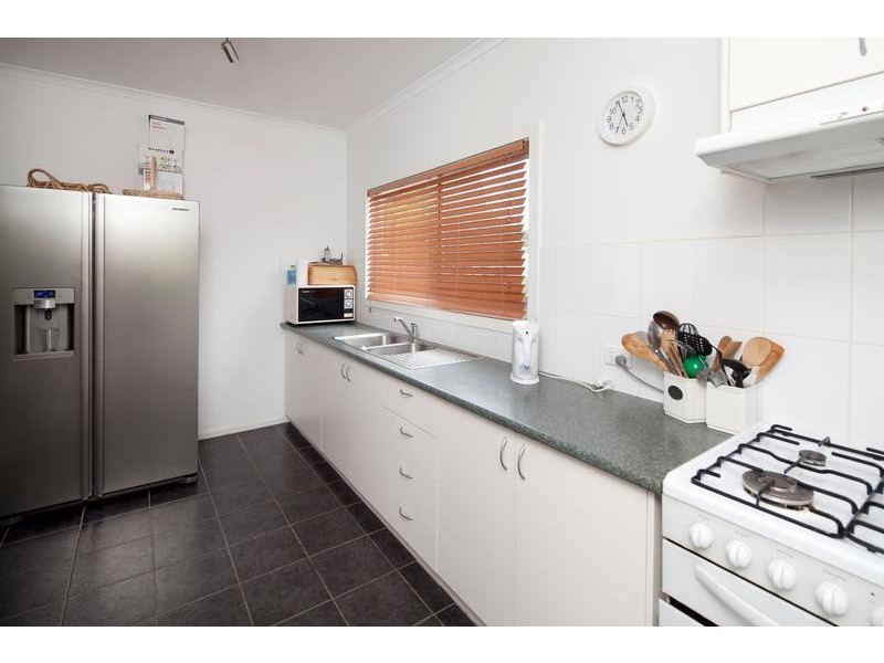 8 Rosemont Court, Dandenong North VIC 3175