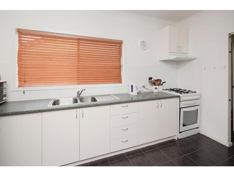 8 Rosemont Court, Dandenong North VIC 3175