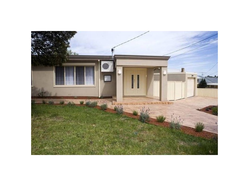 88 Oakwood Avenue, Noble Park North VIC 3174