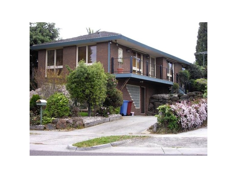 17 Kaye Court, Dandenong North VIC 3175