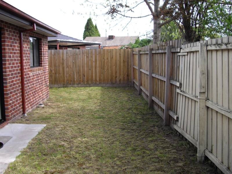 2/81 Wattle Drive, Doveton VIC 3177