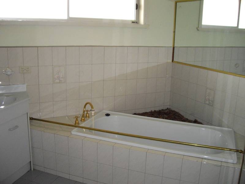 66 Coolavin Road, Noble Park North VIC 3174