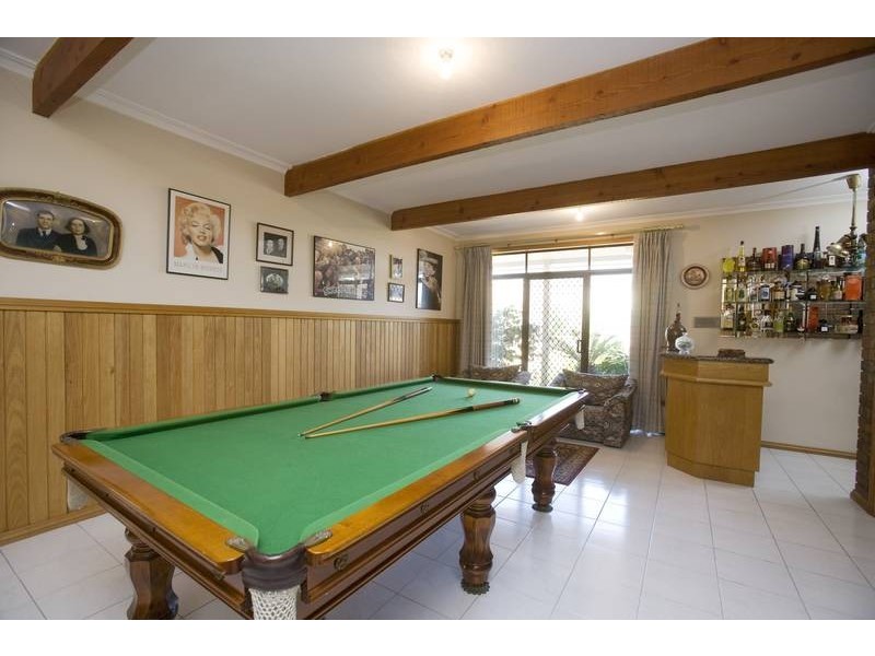 1 Huckson Rise, Dandenong North VIC 3175