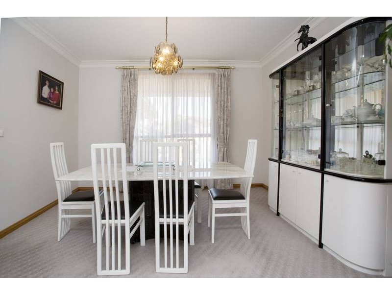 1 Huckson Rise, Dandenong North VIC 3175