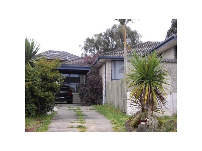 2/3 Eden Court, Mulgrave VIC 3170