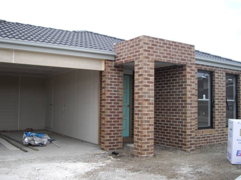 1 Ribbon Gum Drive, Lyndhurst VIC 3975