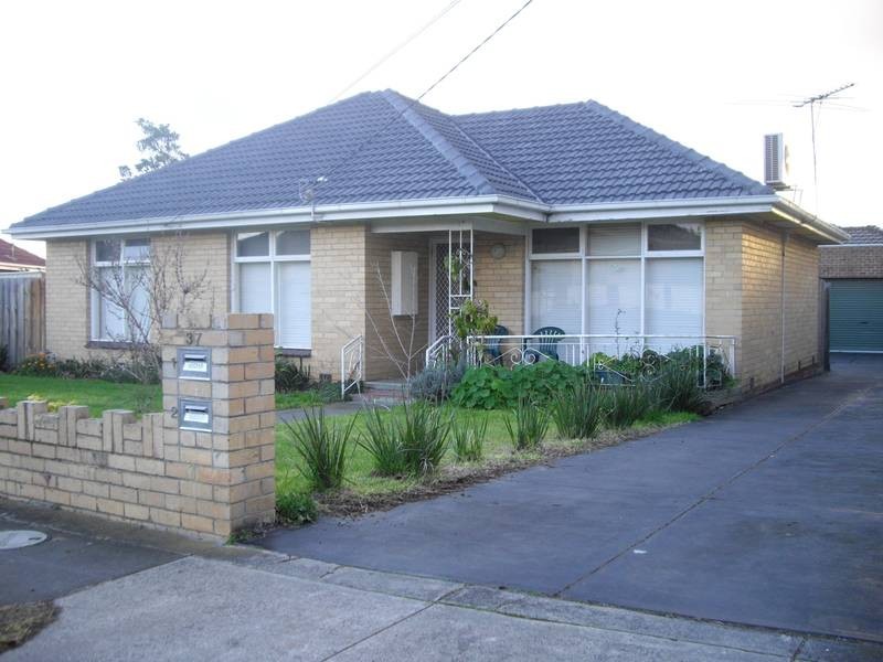 1/37 Bevis Street, Mulgrave VIC 3170