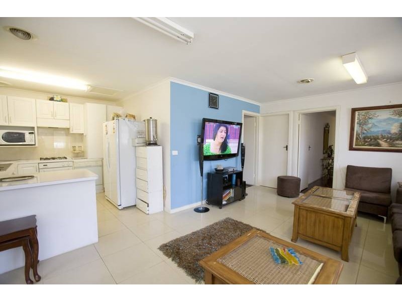 254 Gladstone Road, Dandenong North VIC 3175
