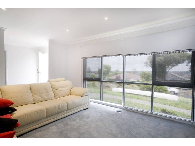 7 Hughes Close, Endeavour Hills VIC 3802