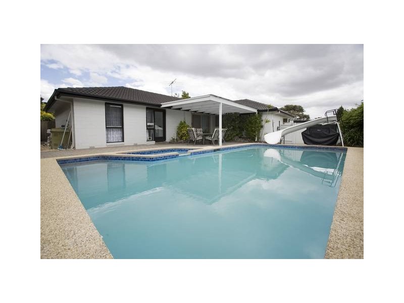 7 Hughes Close, Endeavour Hills VIC 3802