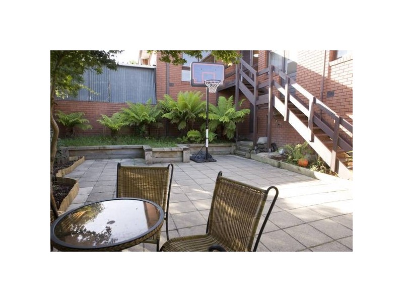 1 Genoa Street, Dandenong North VIC 3175