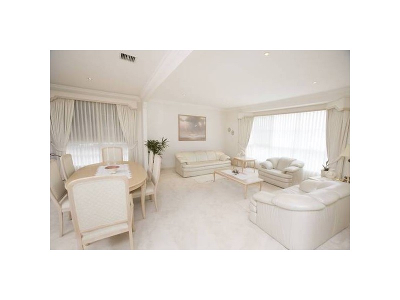 147 Haverbrack Drive, Mulgrave VIC 3170