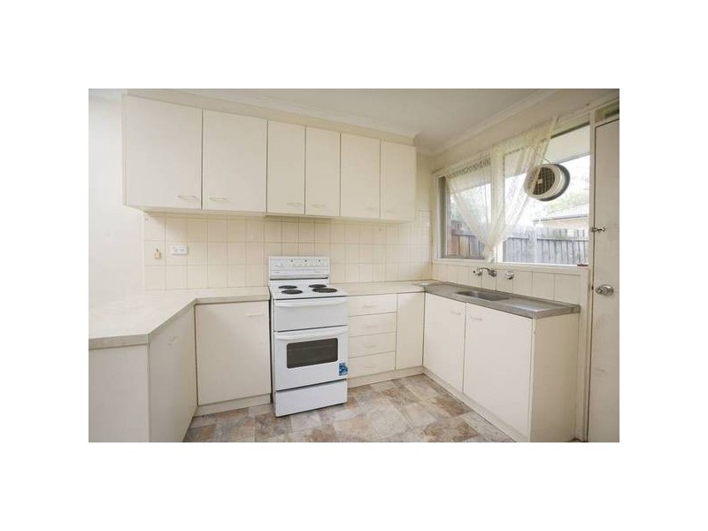 17&17A Third Avenue, Dandenong North VIC 3175