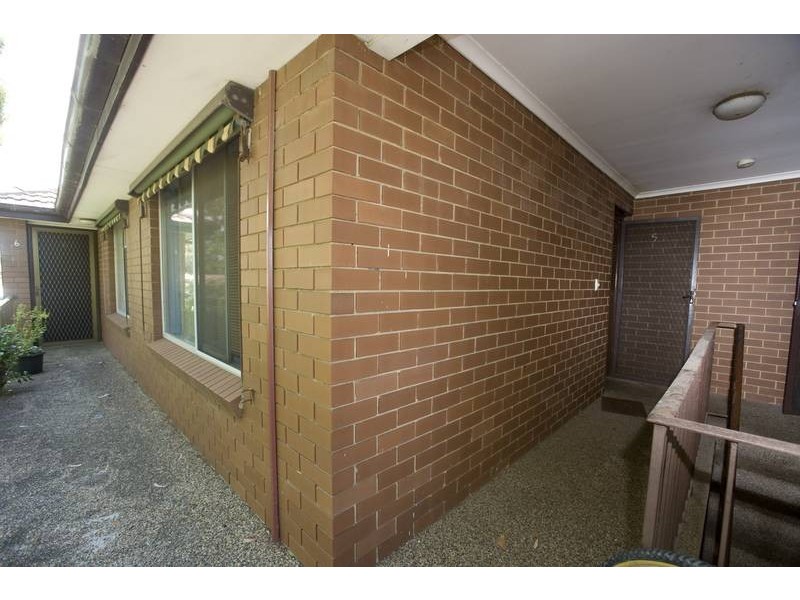 5/6 Hutton Strete, Dandenong VIC 3175