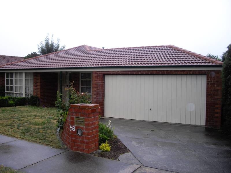 58 St Boswells Avenue, Berwick VIC 3806