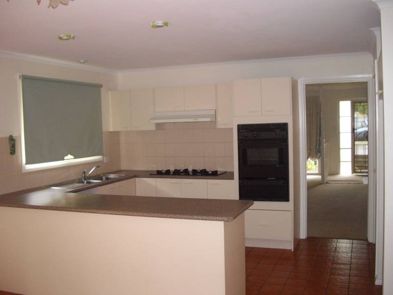 58 St Boswells Avenue, Berwick VIC 3806