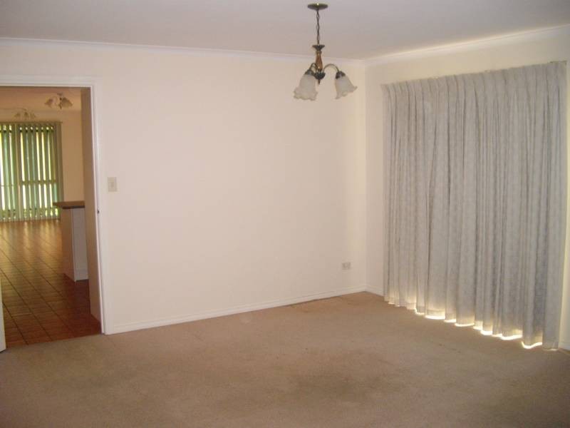 58 St Boswells Avenue, Berwick VIC 3806