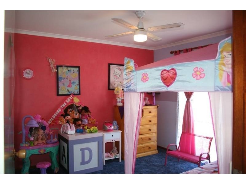 3 Bluegrass Crescent, Pakenham VIC 3810