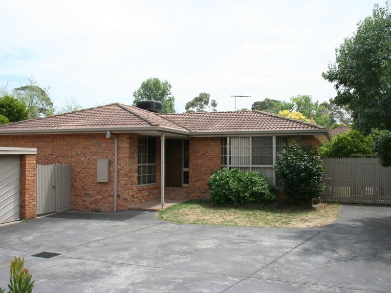 2/1A Neill Street, Berwick VIC 3806