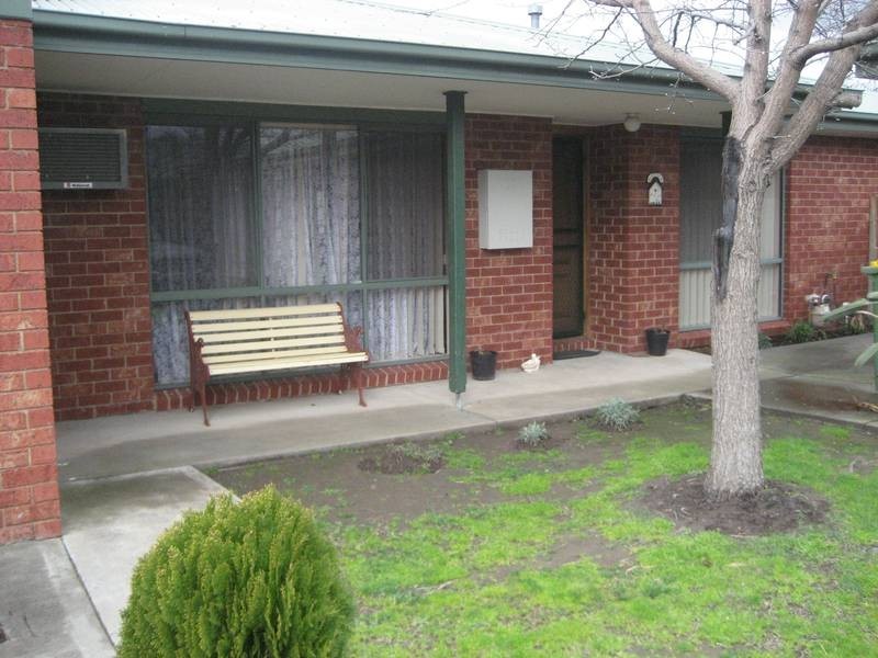 3/10 ROGERS, Pakenham VIC 3810