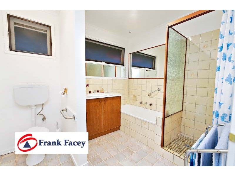 2/36 King Street, Pakenham VIC 3810