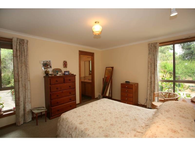 383 Fogarty Road, Maryknoll VIC 3812
