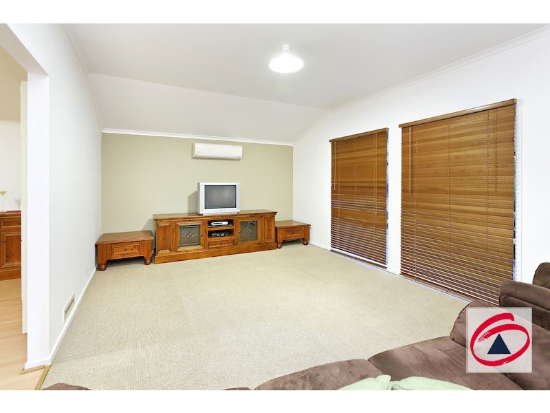 10 Nicholas Court, Pakenham VIC 3810