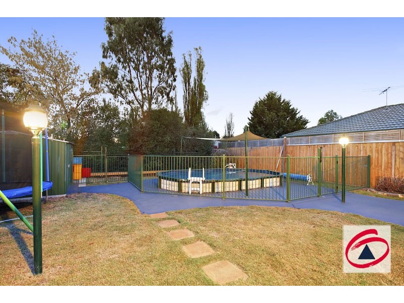 10 Nicholas Court, Pakenham VIC 3810