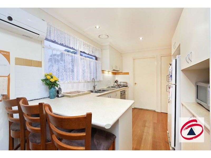 5 Dove Court, Pakenham VIC 3810