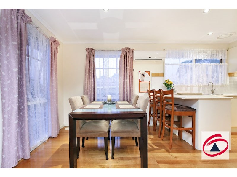 5 Dove Court, Pakenham VIC 3810