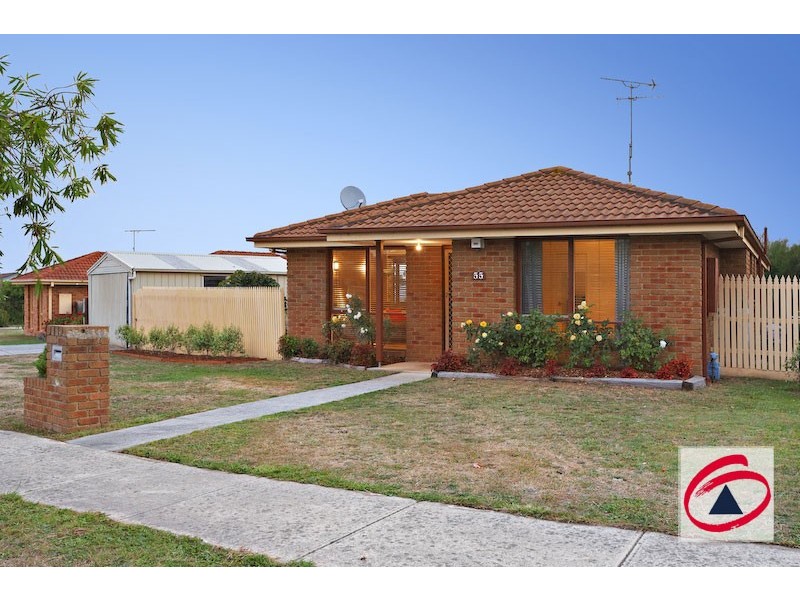55 MURPHY ROAD, Pakenham VIC 3810