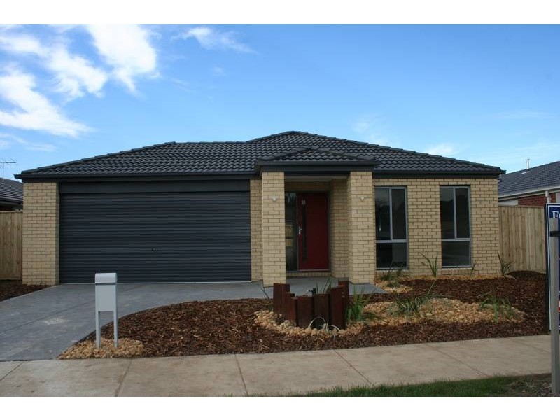 286 Kosta Boda Blvd,, Pakenham VIC 3810