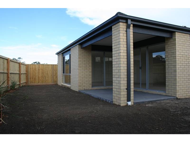 286 Kosta Boda Blvd,, Pakenham VIC 3810