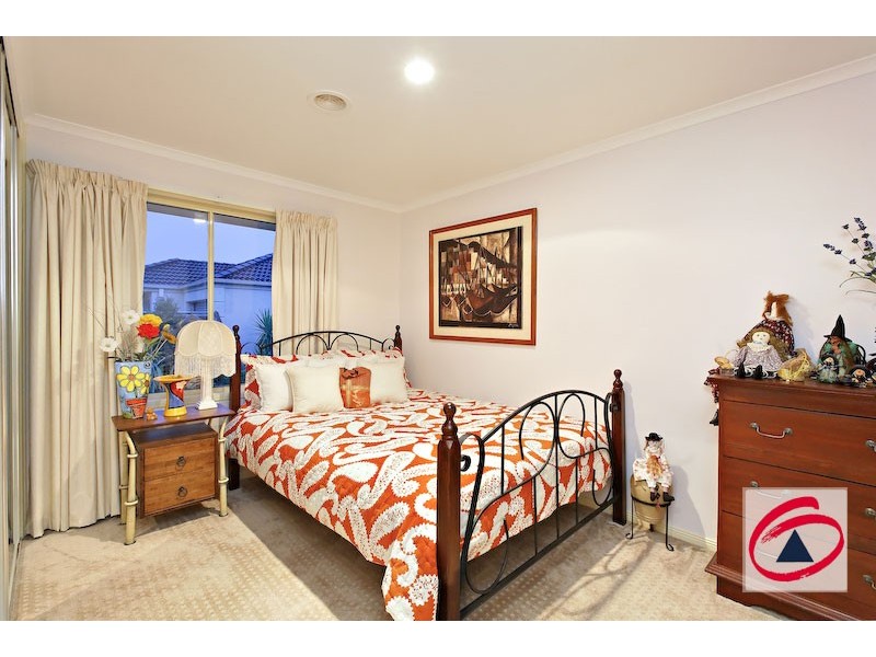 14 Catherine Place, Pakenham VIC 3810