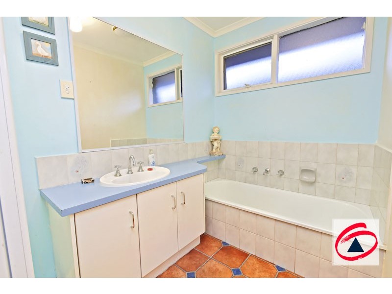 6 Isaac Court, Pakenham VIC 3810