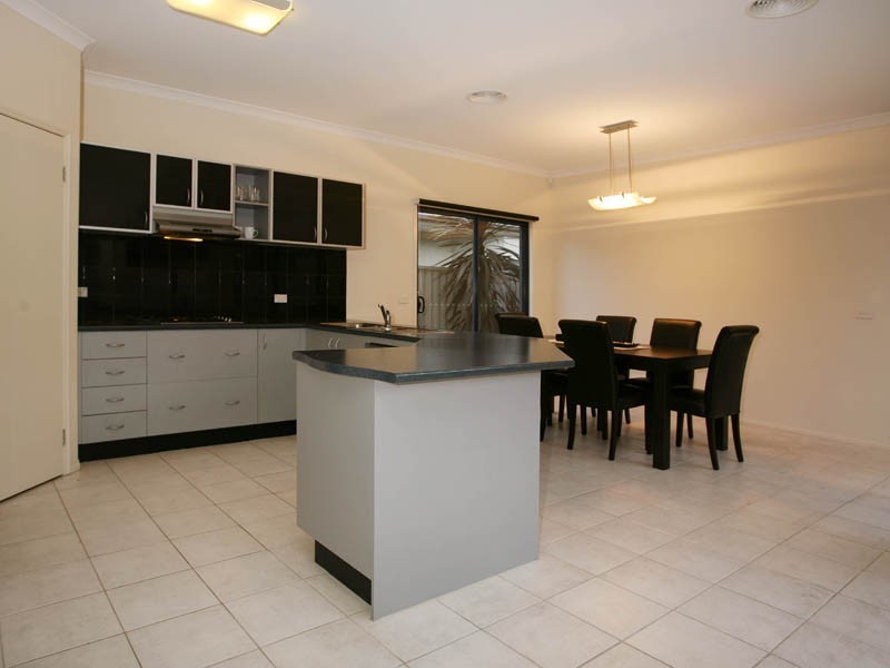 11 Riley Court, Pakenham VIC 3810