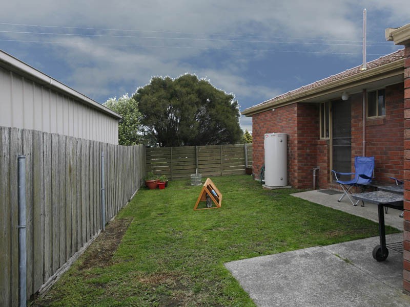 1/2-4 Racecourse Road, Nar Nar Goon VIC 3812