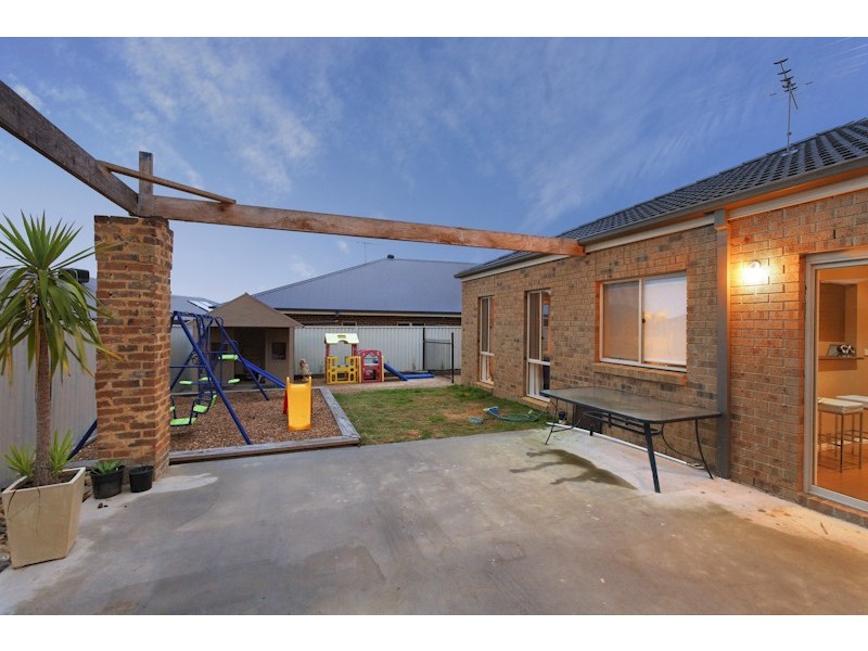 23 Arbour Rise, Pakenham VIC 3810