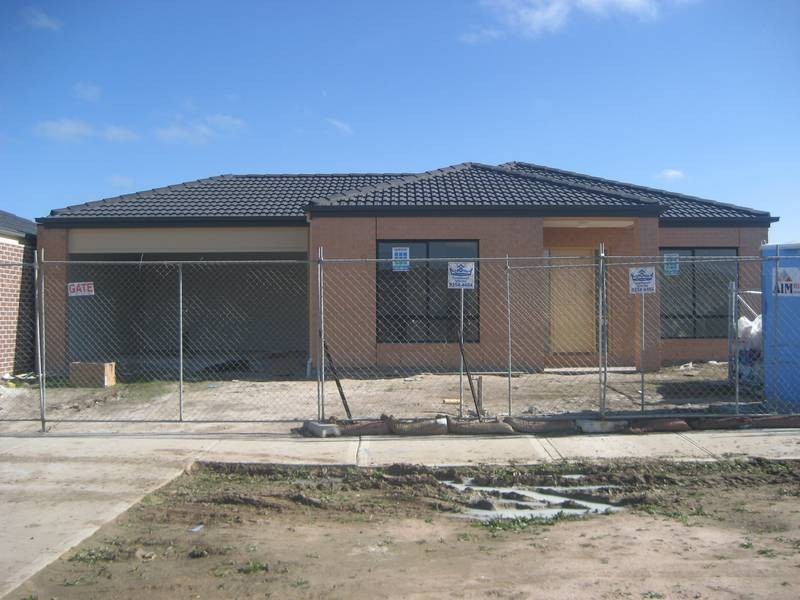 20 Webster Way, Pakenham VIC 3810