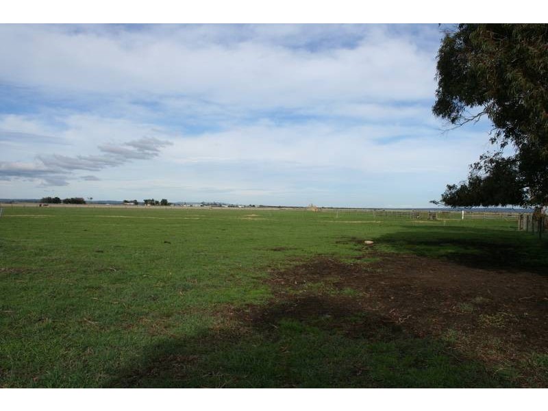 4270 South Gippsland Highway, Koo Wee Rup VIC 3981