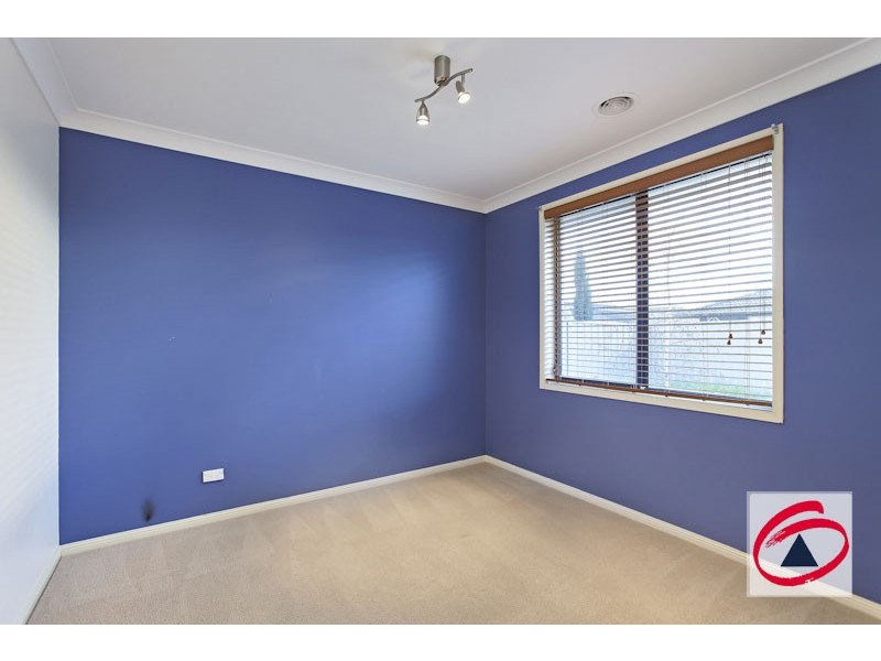 1 Stokes Green, Pakenham VIC 3810