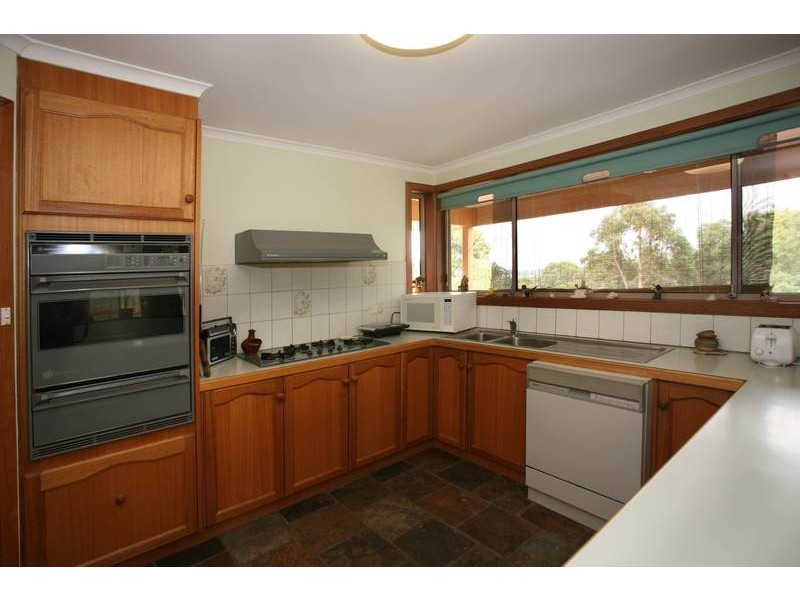 383 Fogarty Road, Maryknoll VIC 3812