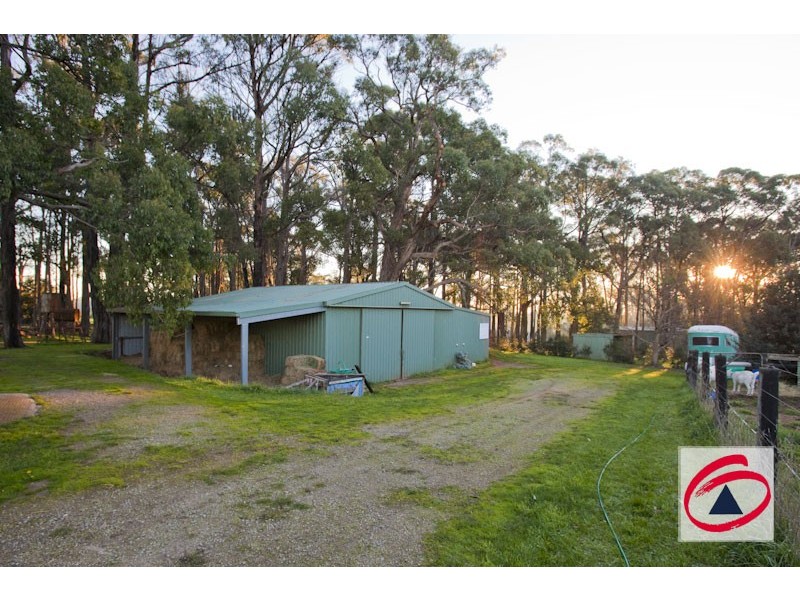 44 Bayard Drive, Pakenham Upper VIC 3810