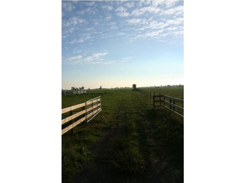 820 Modella-Longwarry Road, Longwarry VIC 3816