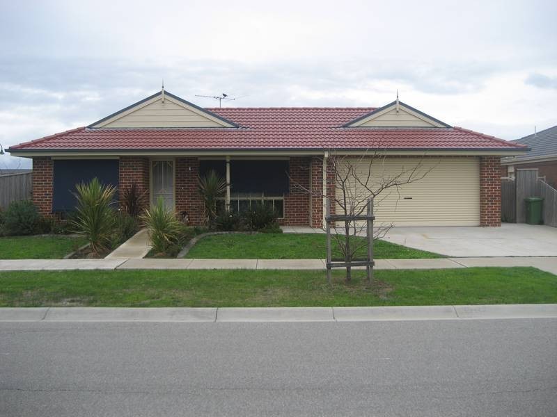 1 Thornbill Circuit, Pakenham VIC 3810