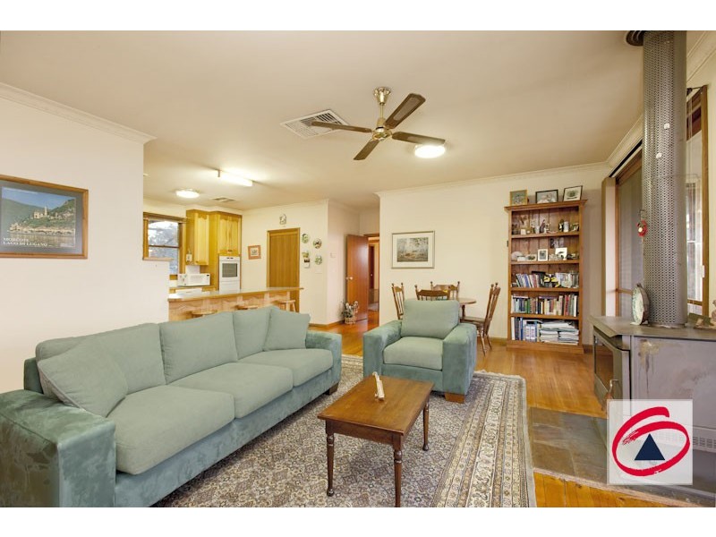 44 Bayard Drive, Pakenham VIC 3810