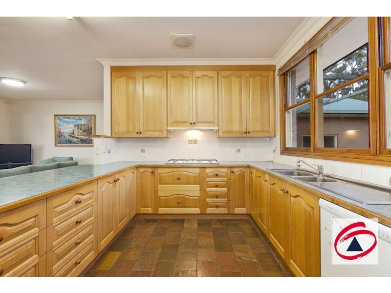 44 Bayard Drive, Pakenham VIC 3810