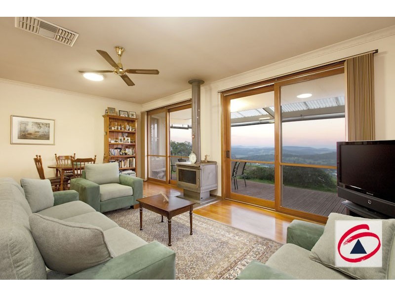 44 Bayard Drive, Pakenham VIC 3810