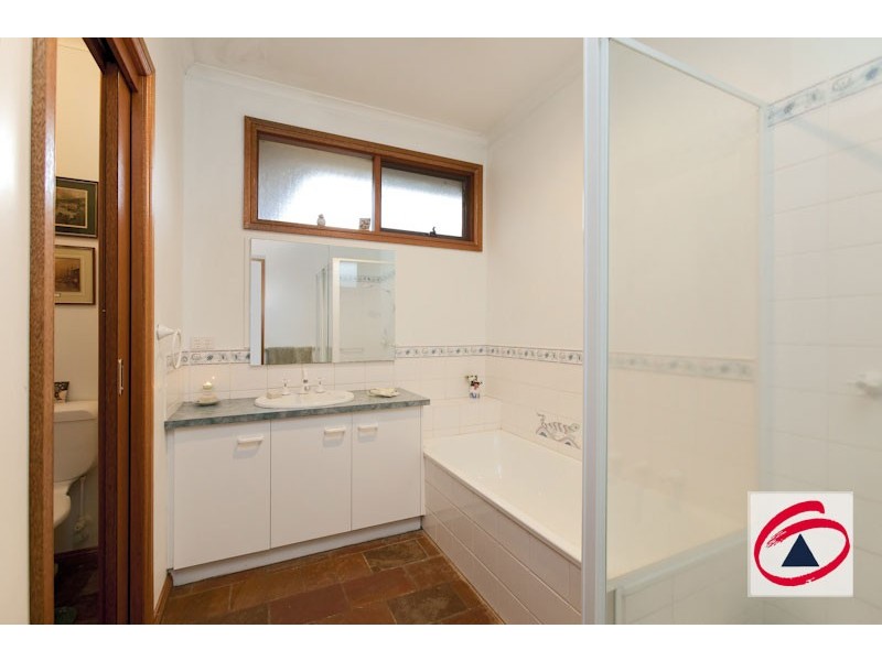 44 Bayard Drive, Pakenham VIC 3810